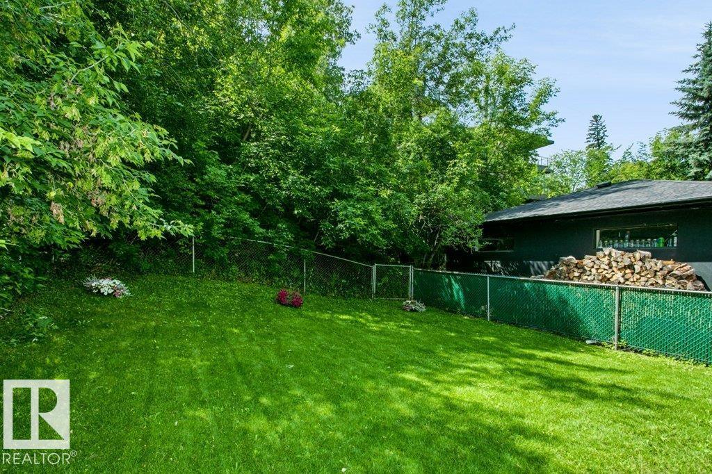 10057 91 Av Nw Nw Property Photo 44