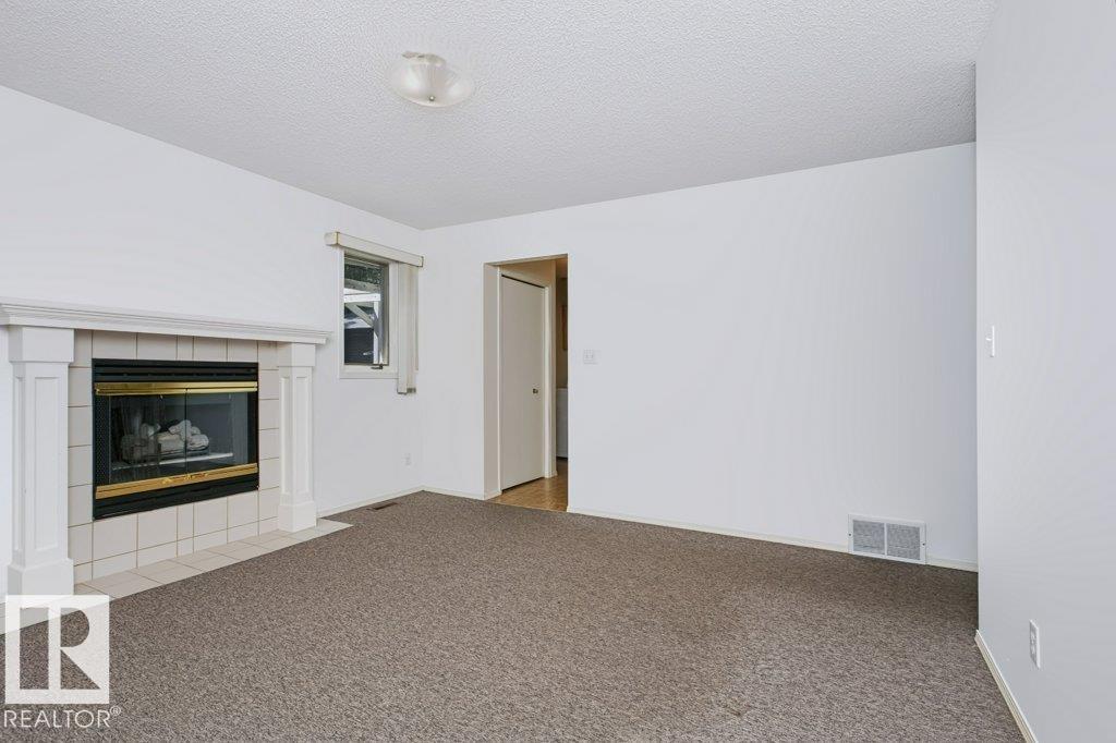 10057 91 Av Nw Nw Property Photo 58