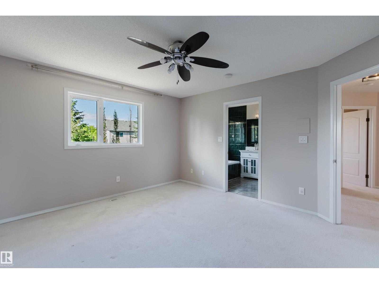 11526 9 Av Nw Property Photo 42