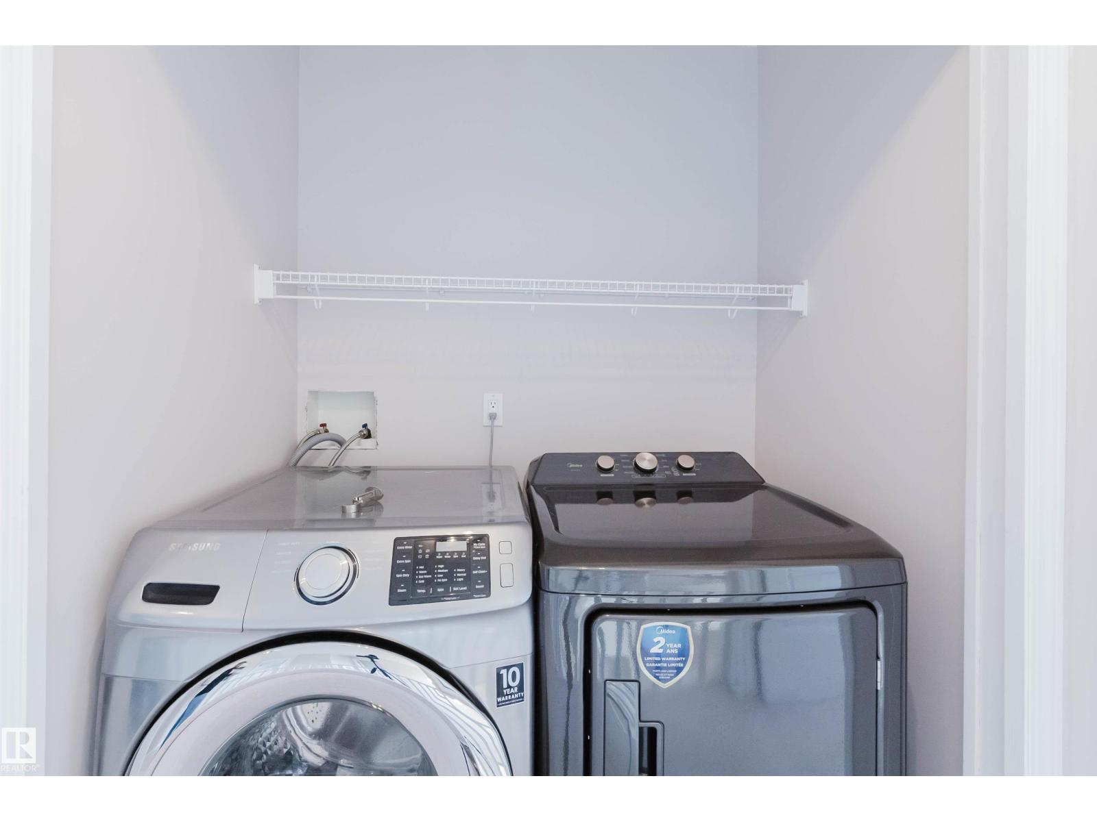 11526 9 Av Nw Property Photo 48