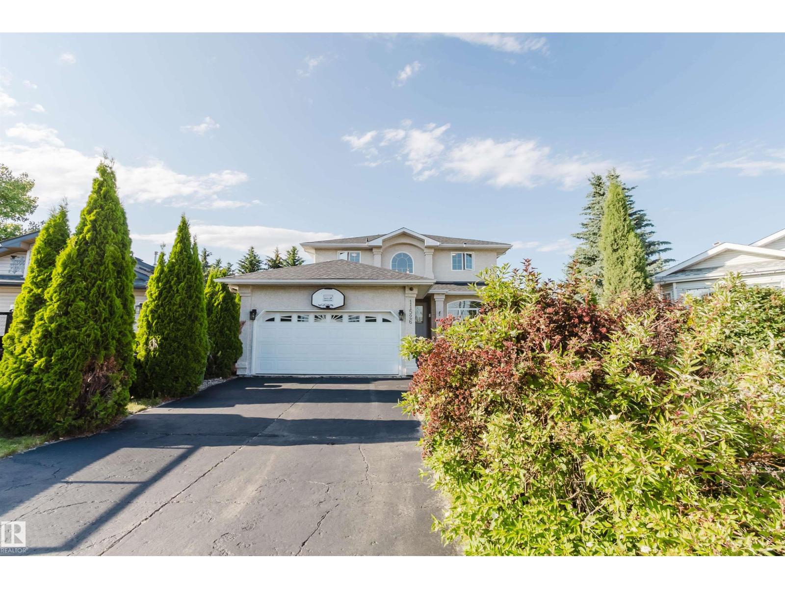 11526 9 Av Nw Property Photo 65