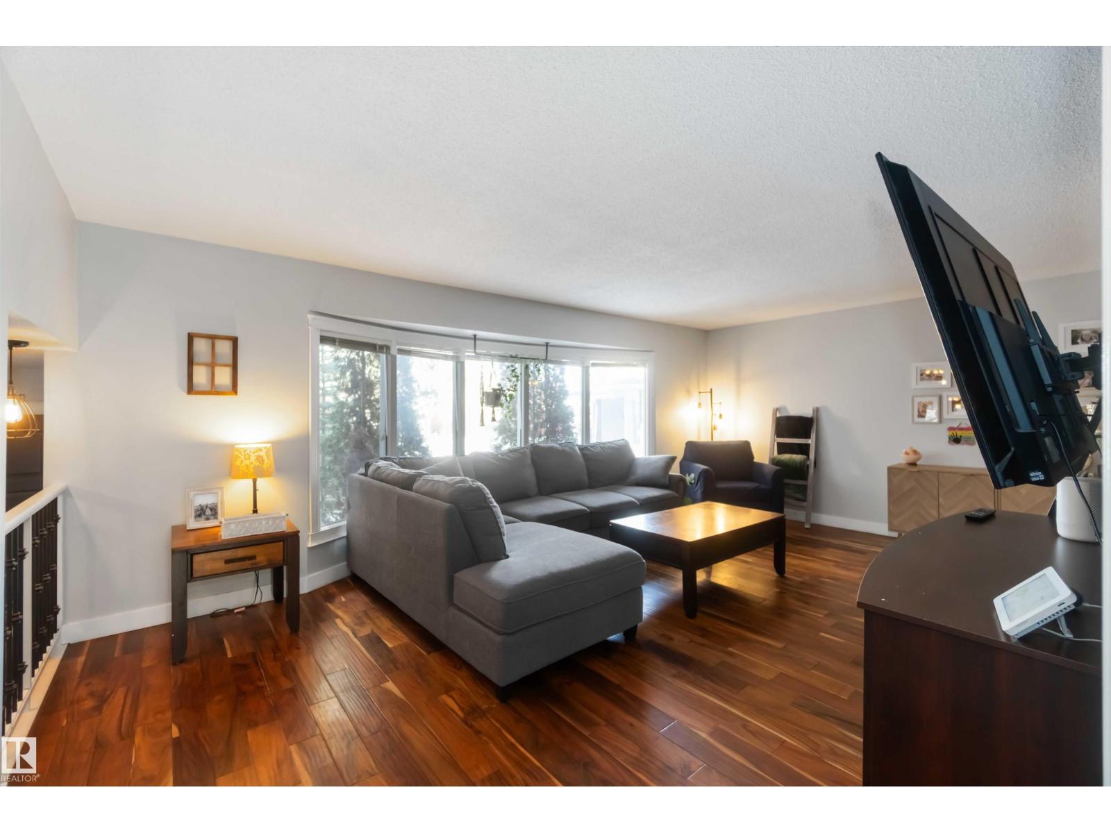 6 Garraway Pl Property Photo 14