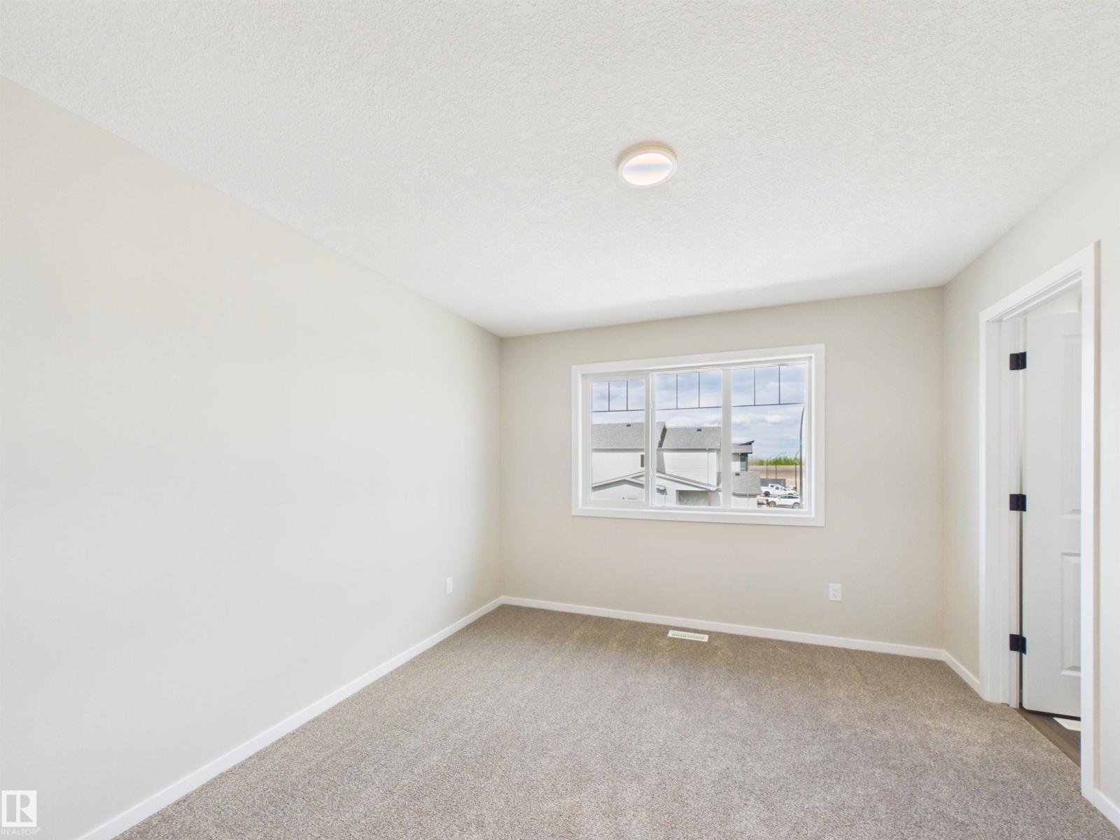 1100 Mcleod Av Property Photo 23