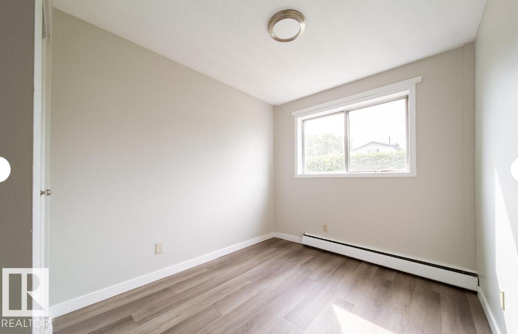 3415 106 Av Nw Property Photo 6