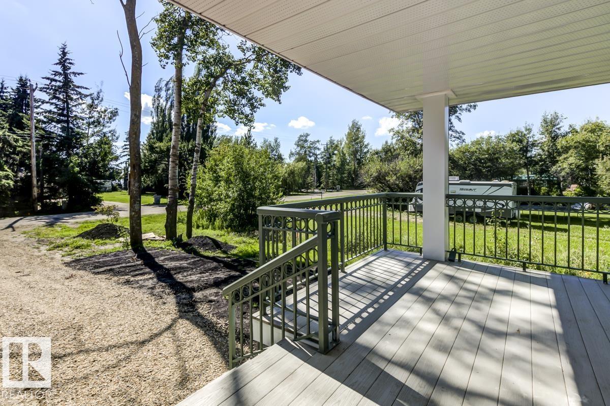 B7 Golden Days Property Photo 3