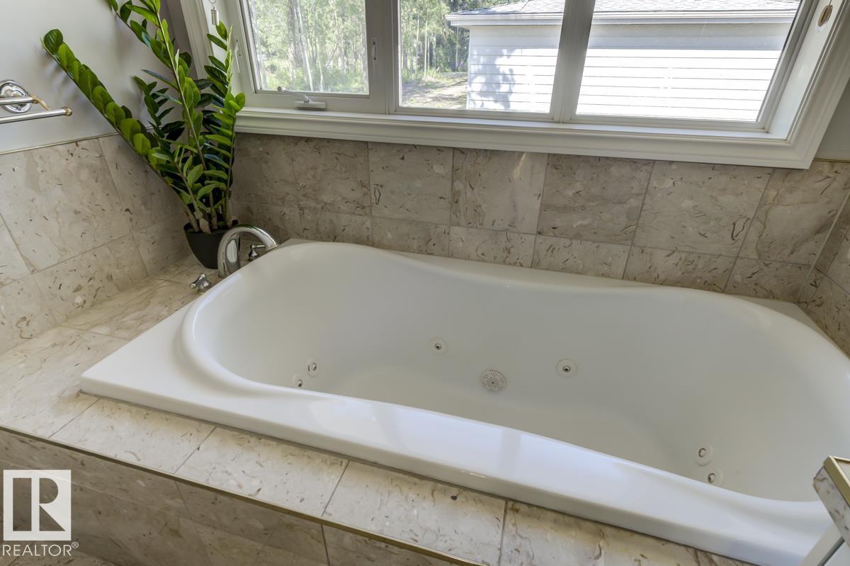 B7 Golden Days Property Photo 42