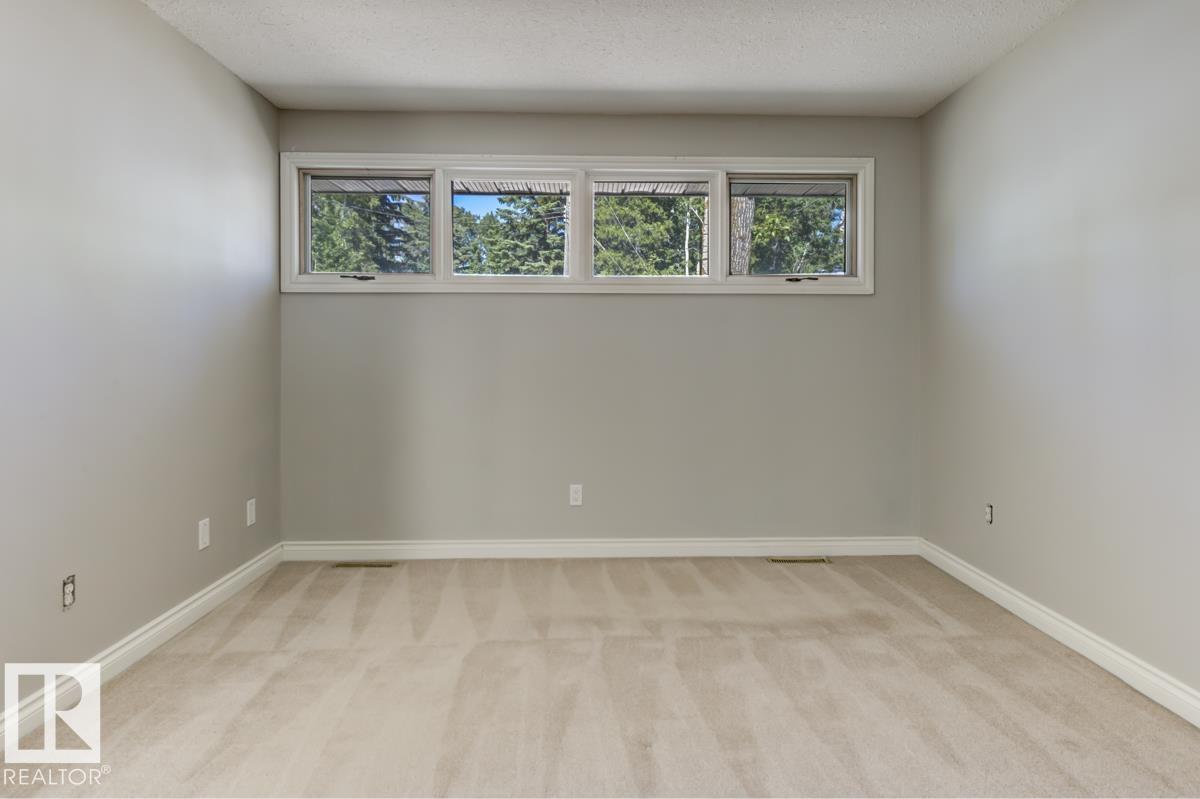 B7 Golden Days Property Photo 47