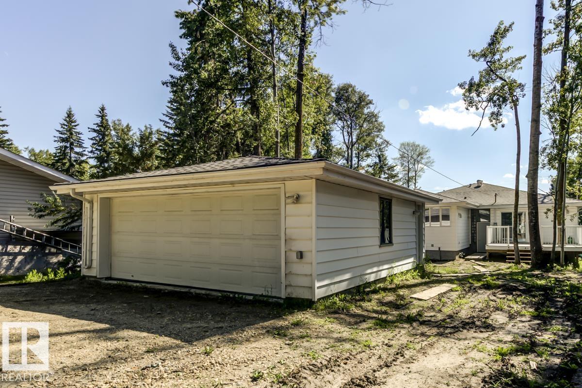 B7 Golden Days Property Photo 53