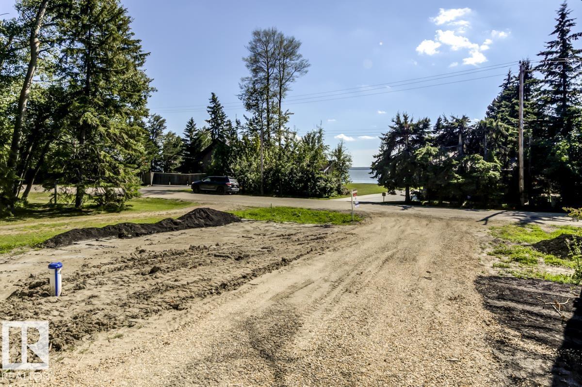 B7 Golden Days Property Photo 59