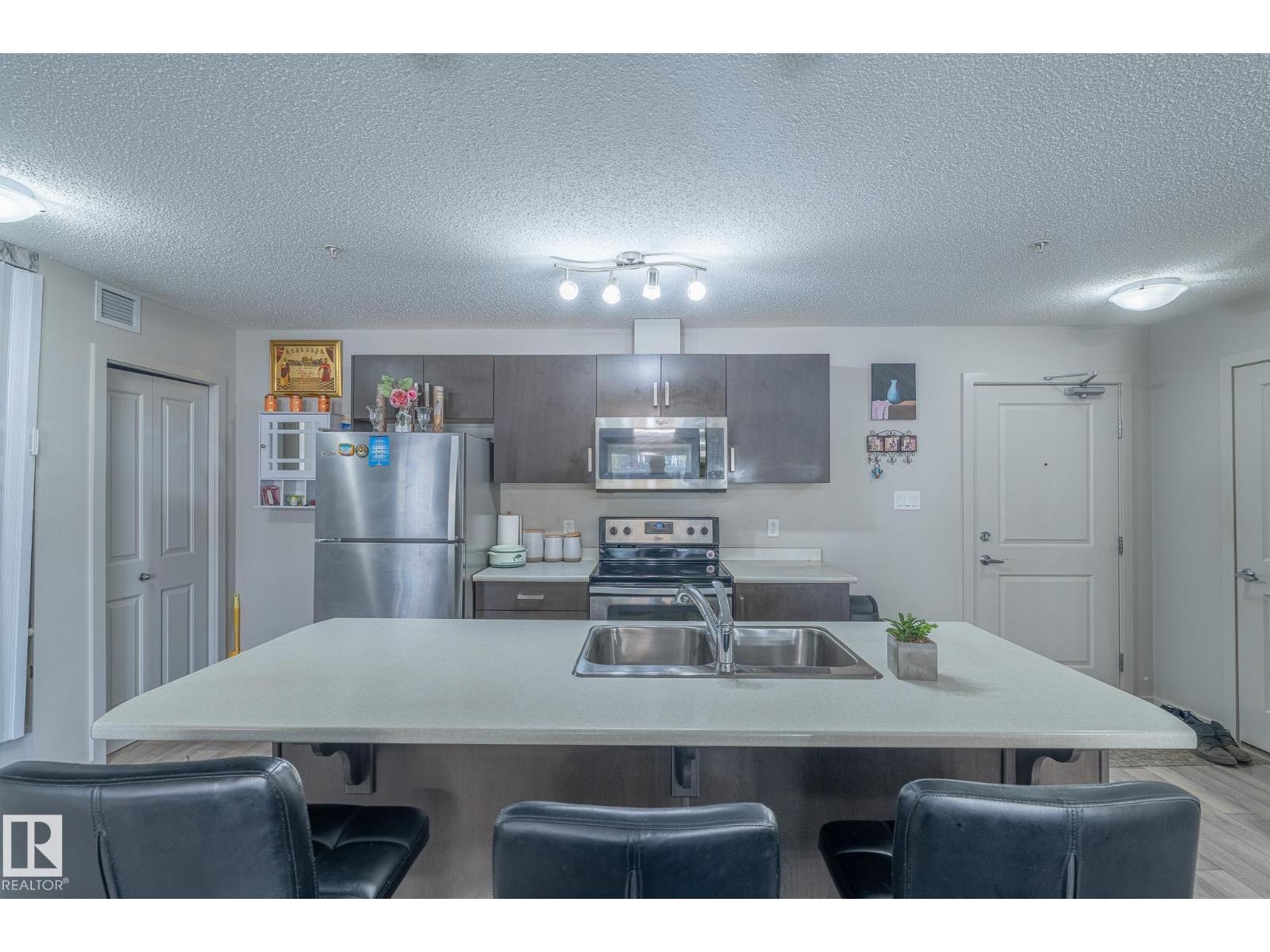 #107 142 Ebbers Bv Nw Property Photo 11