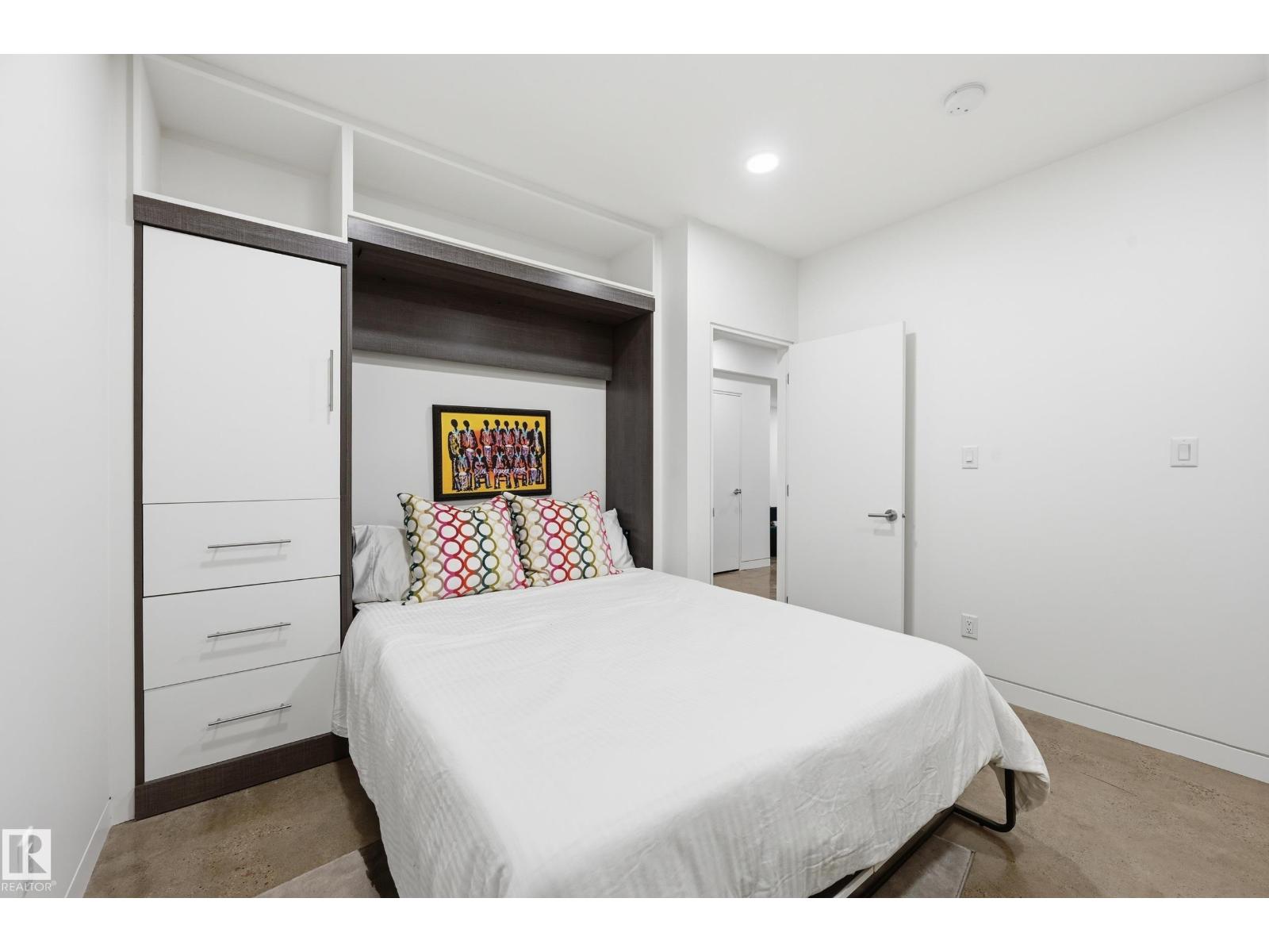 8712 120 St Nw Property Photo 49