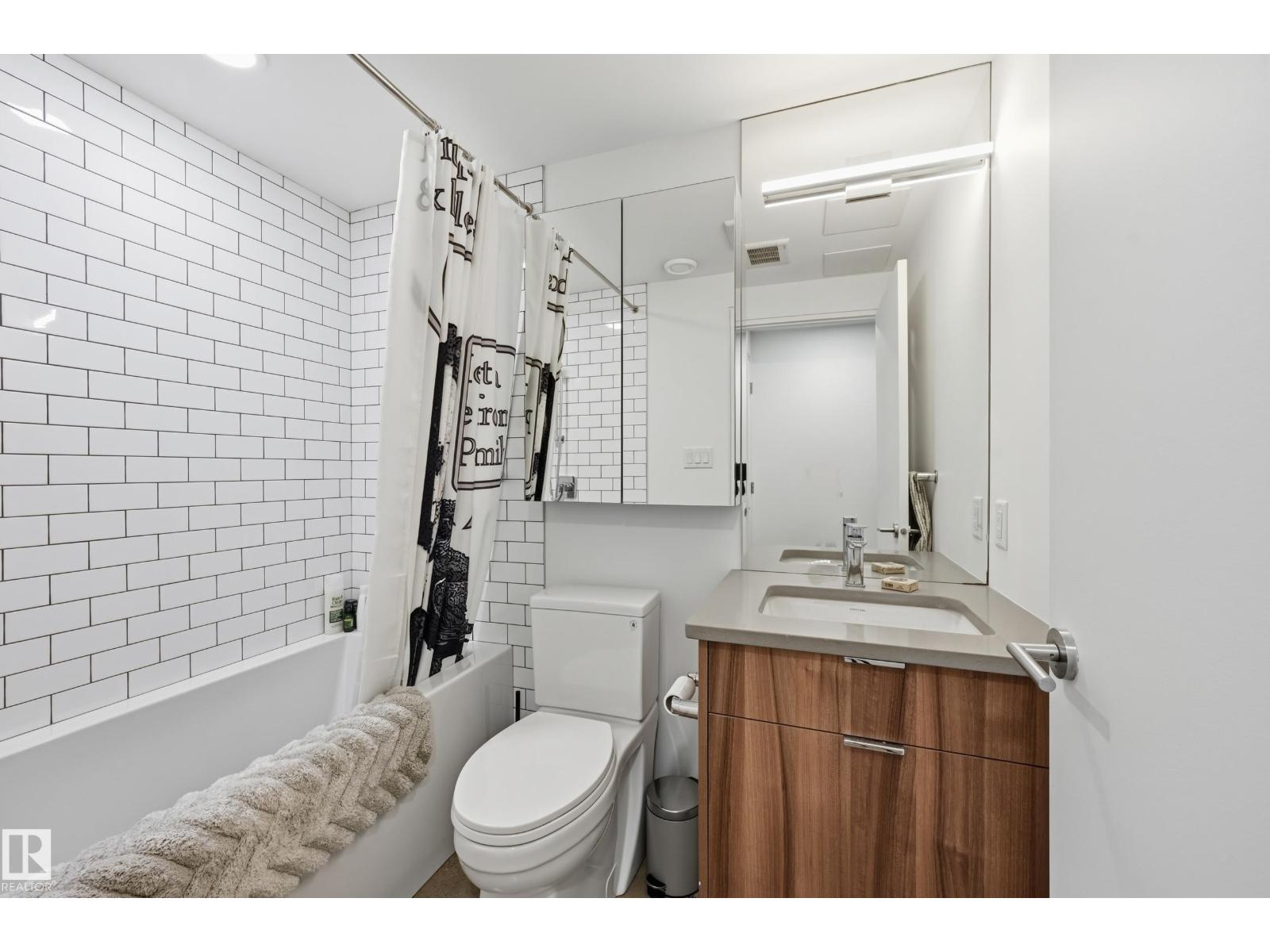 8712 120 St Nw Property Photo 50