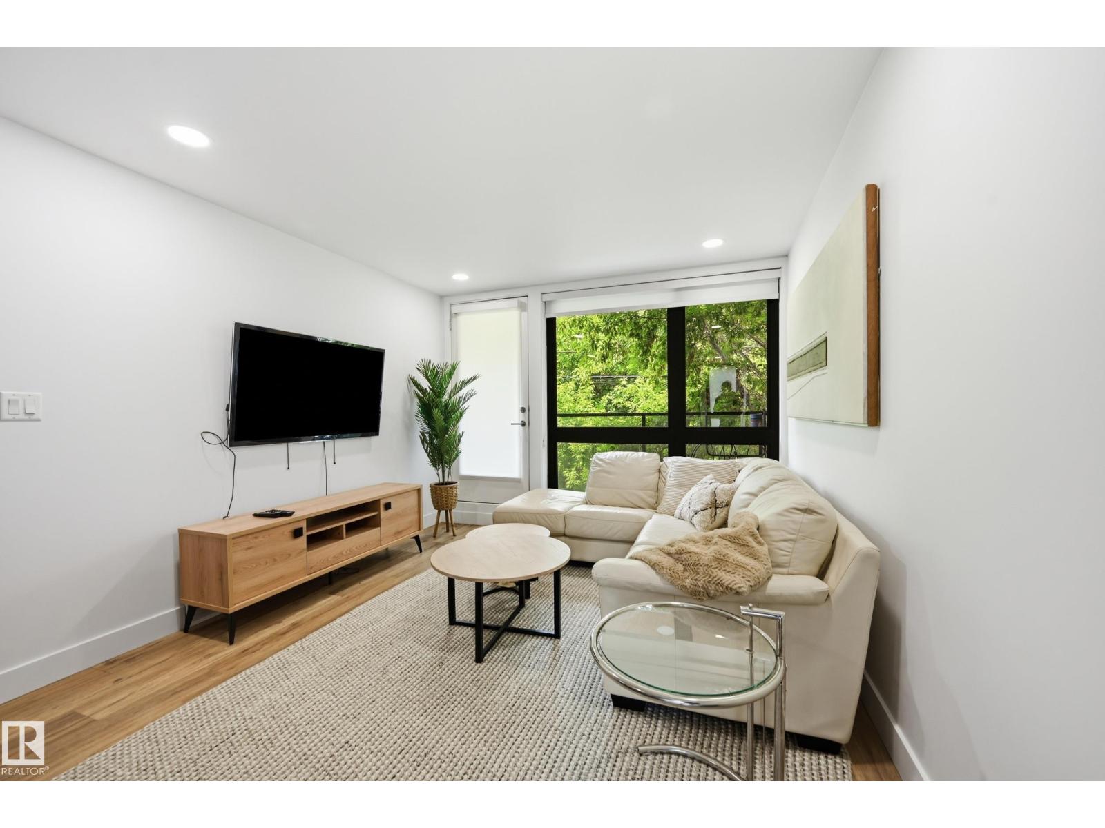 8712 120 St Nw Property Photo 67
