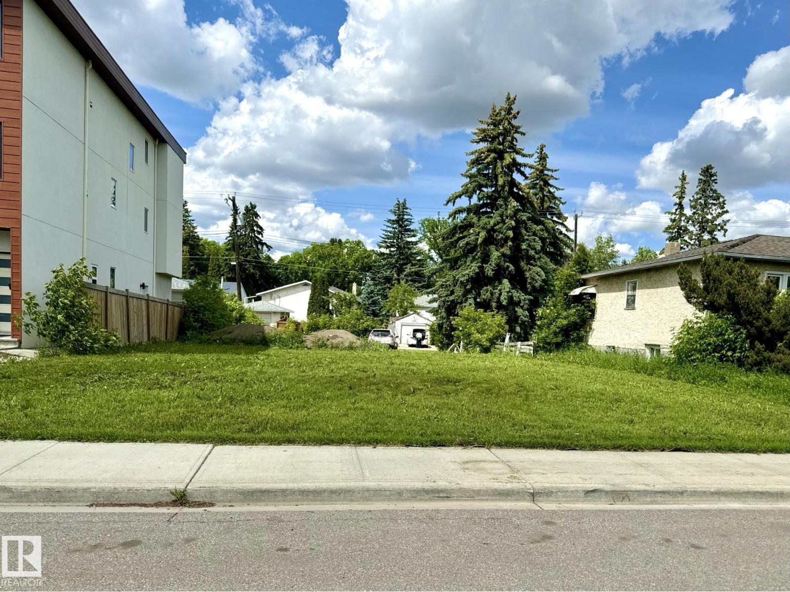 11440 71 Av Nw Property Photo 3