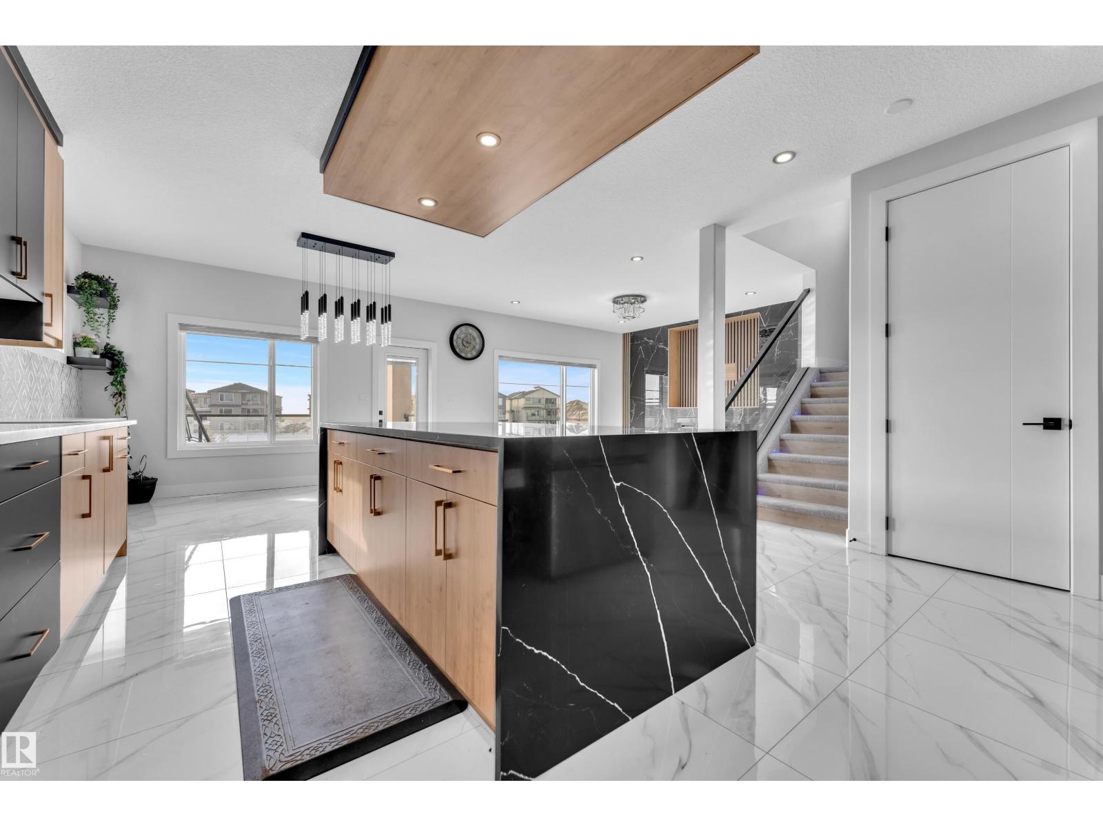2531 63 Av Ne Property Photo 19