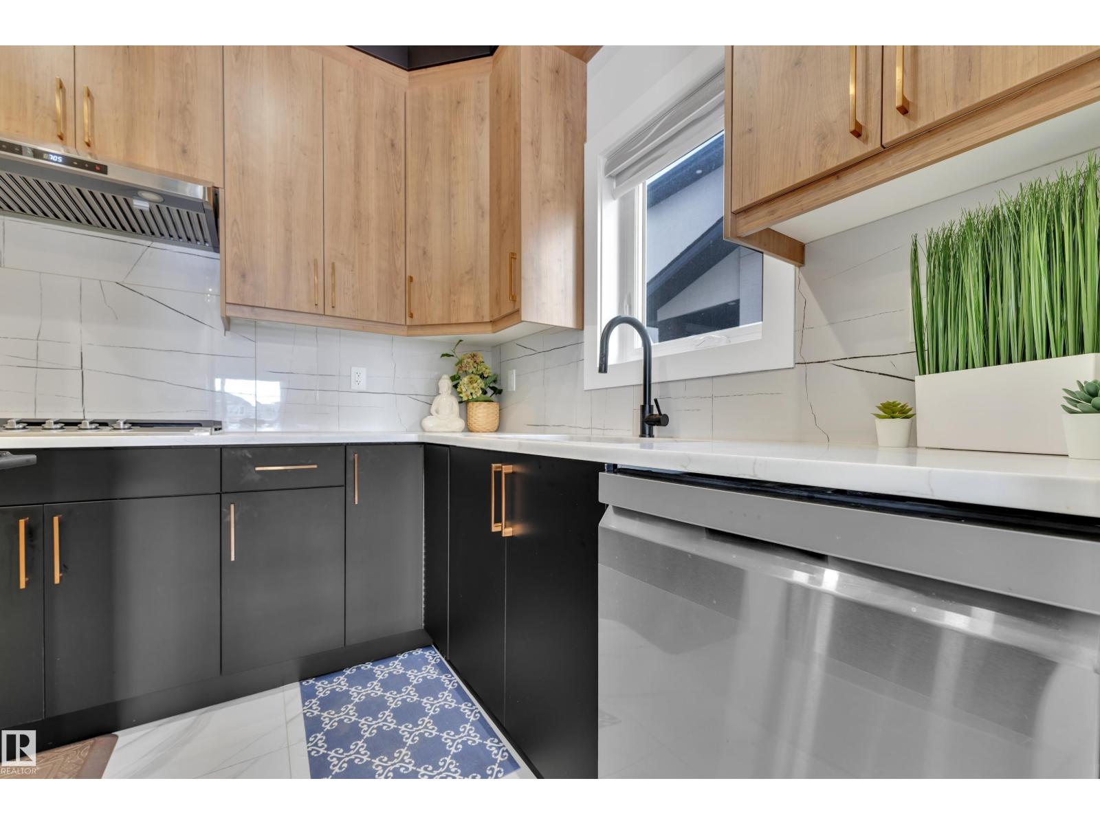 2531 63 Av Ne Property Photo 20