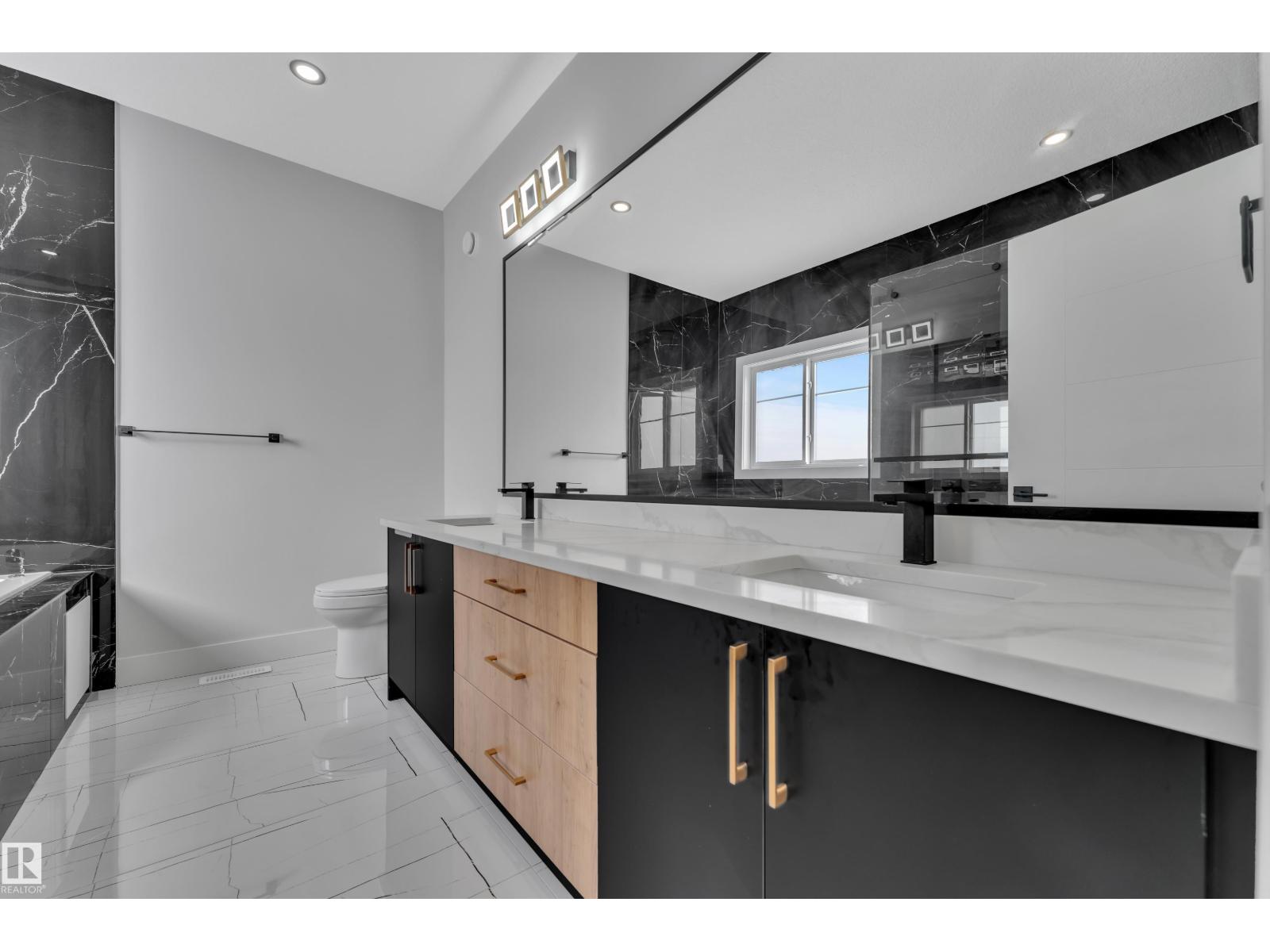 2531 63 Av Ne Property Photo 28