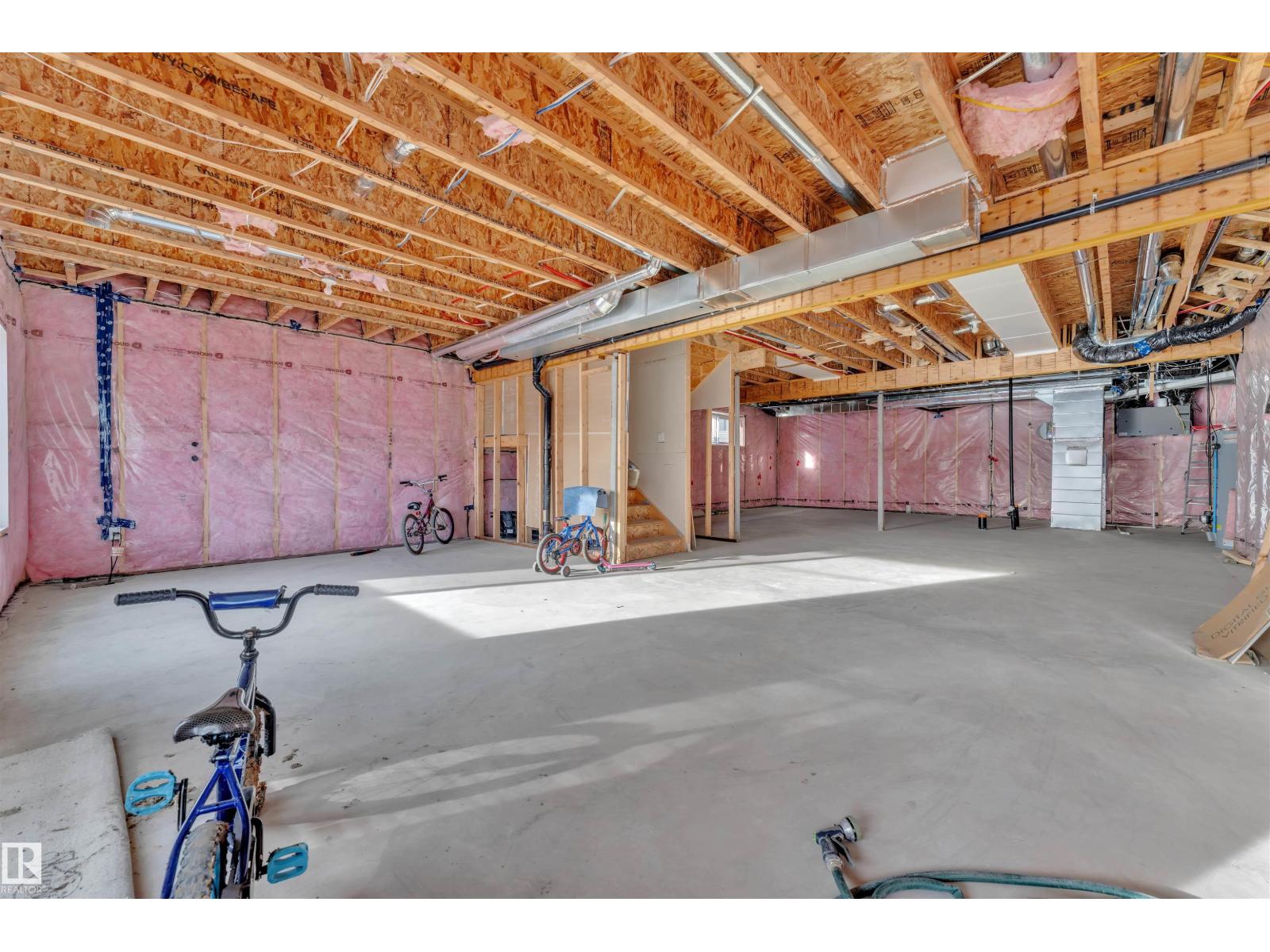 2531 63 Av Ne Property Photo 42
