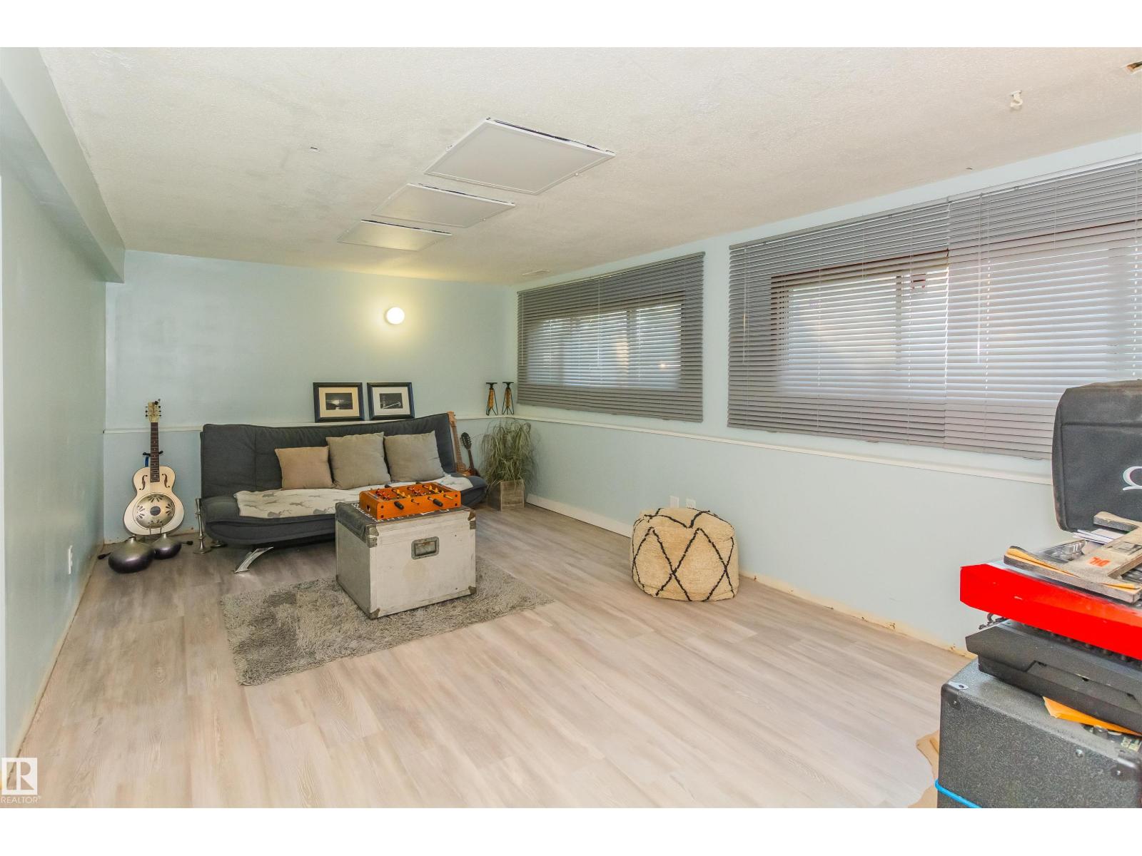 13208 128 Av Nw Property Photo 34