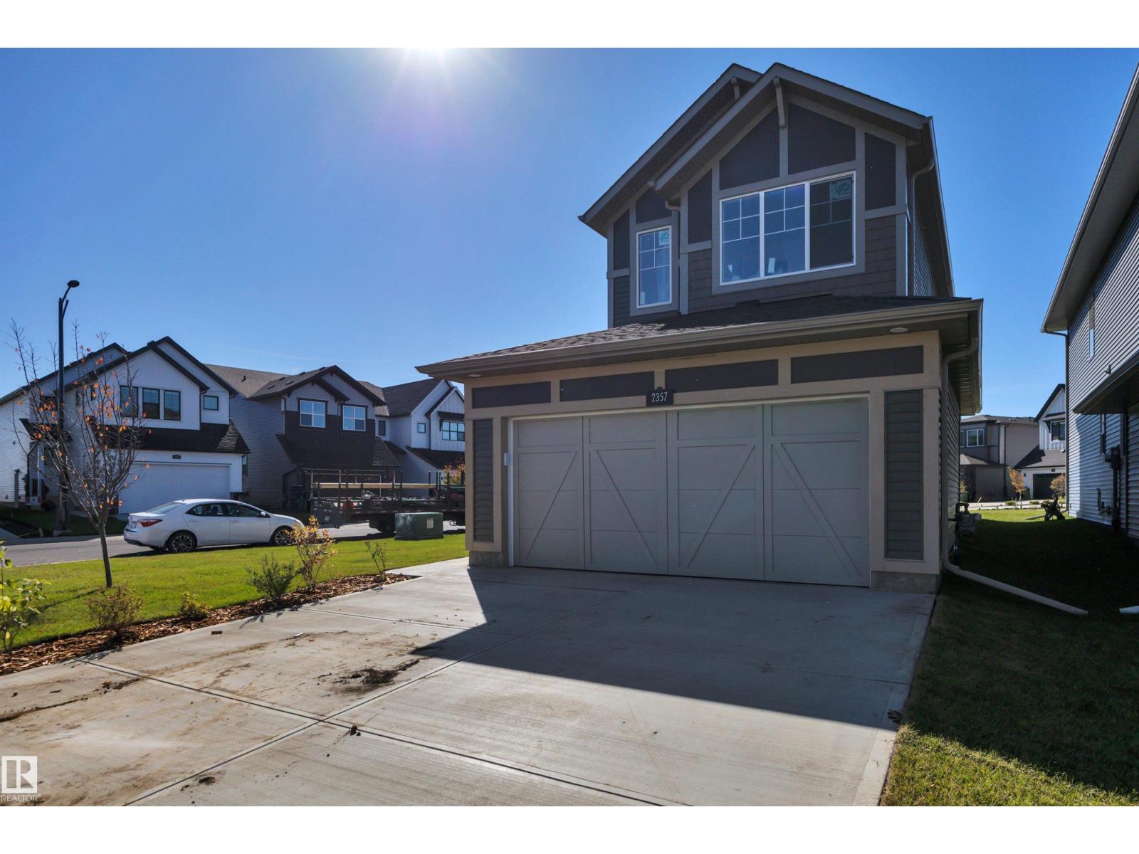 2357 Muckleplum Wy Sw Property Photo 2