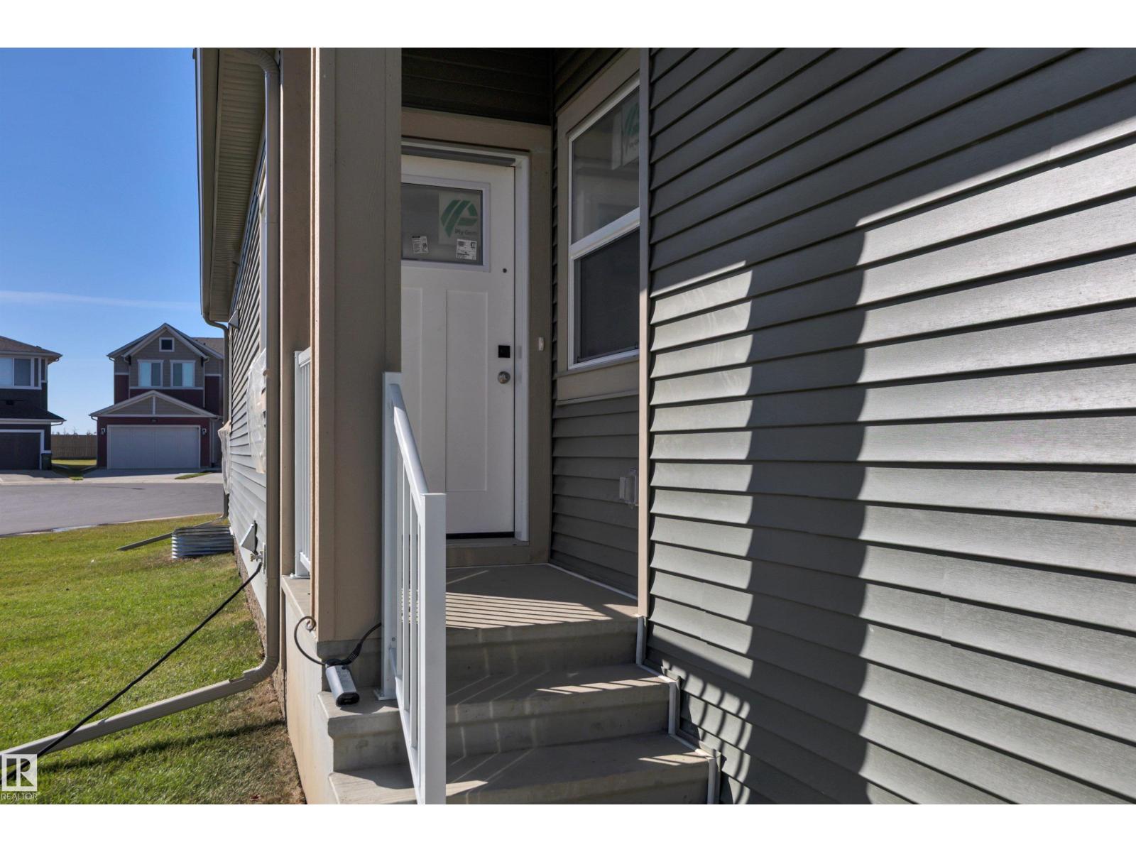 2357 Muckleplum Wy Sw Property Photo 5