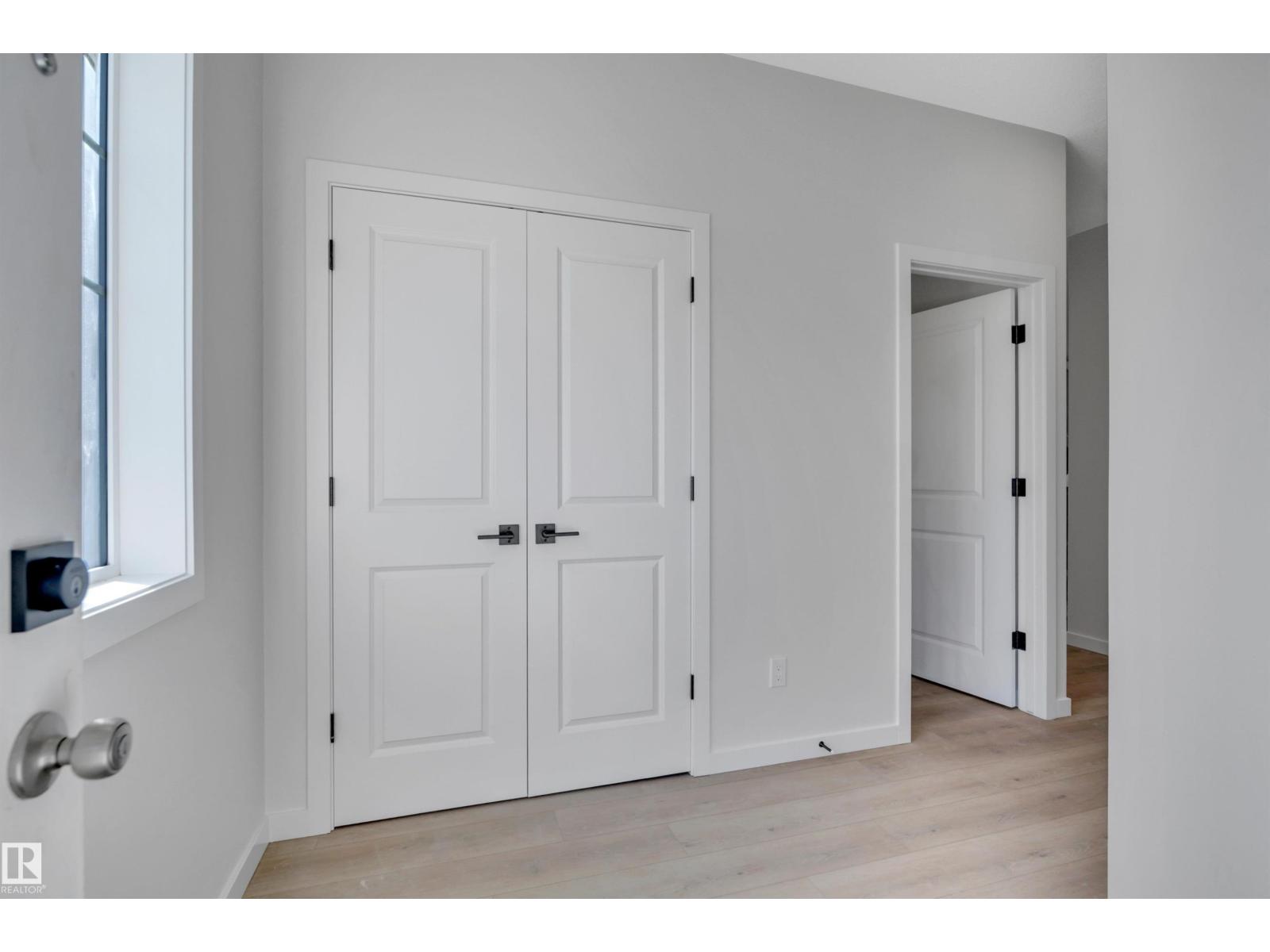 2357 Muckleplum Wy Sw Property Photo 7