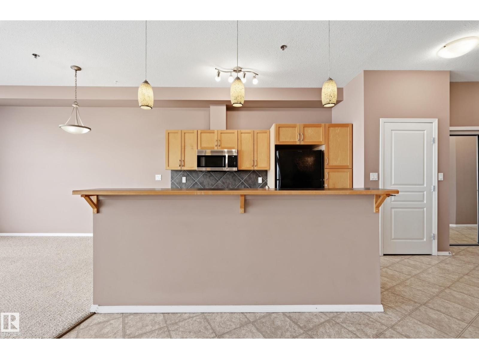 #369 4823 104a St Nw Property Photo 14