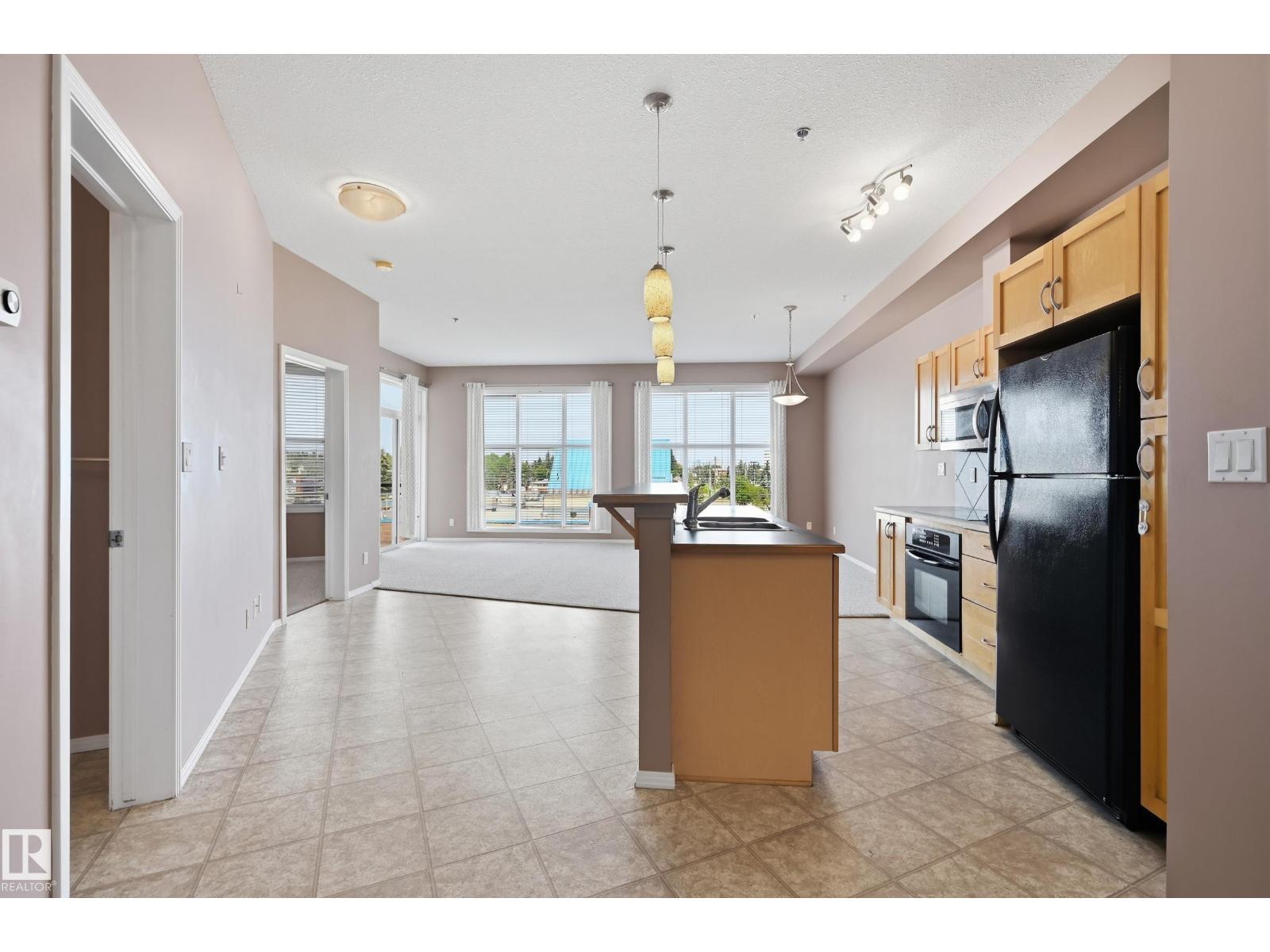 #369 4823 104a St Nw Property Photo 15