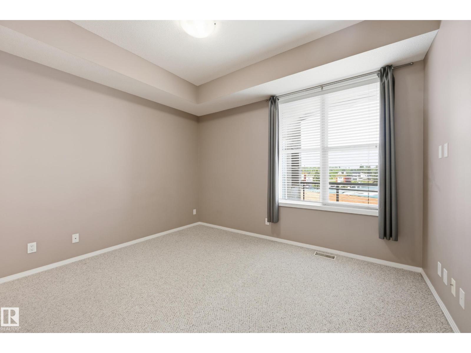 #369 4823 104a St Nw Property Photo 17