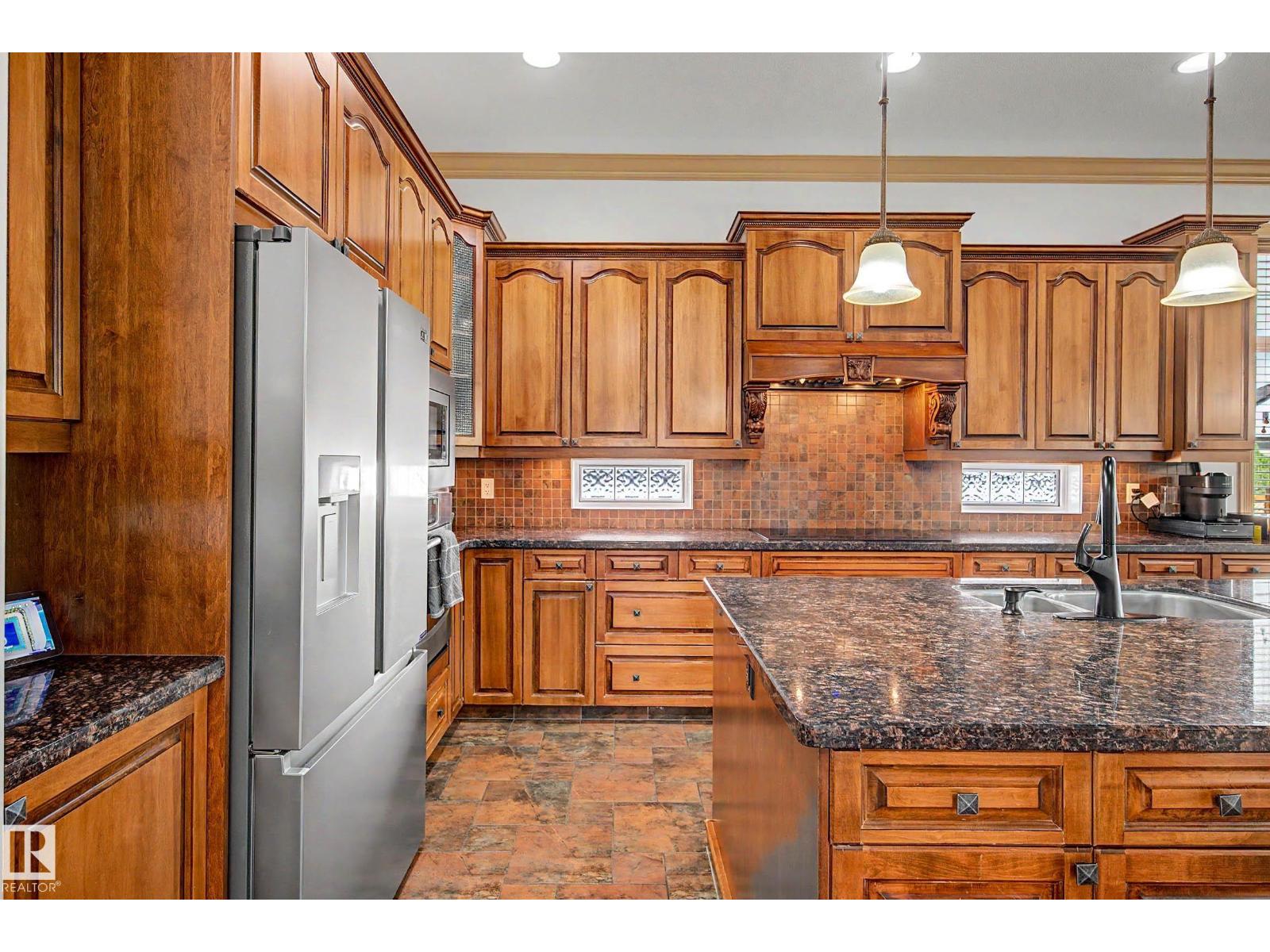 38 Longview Pt Property Photo 12