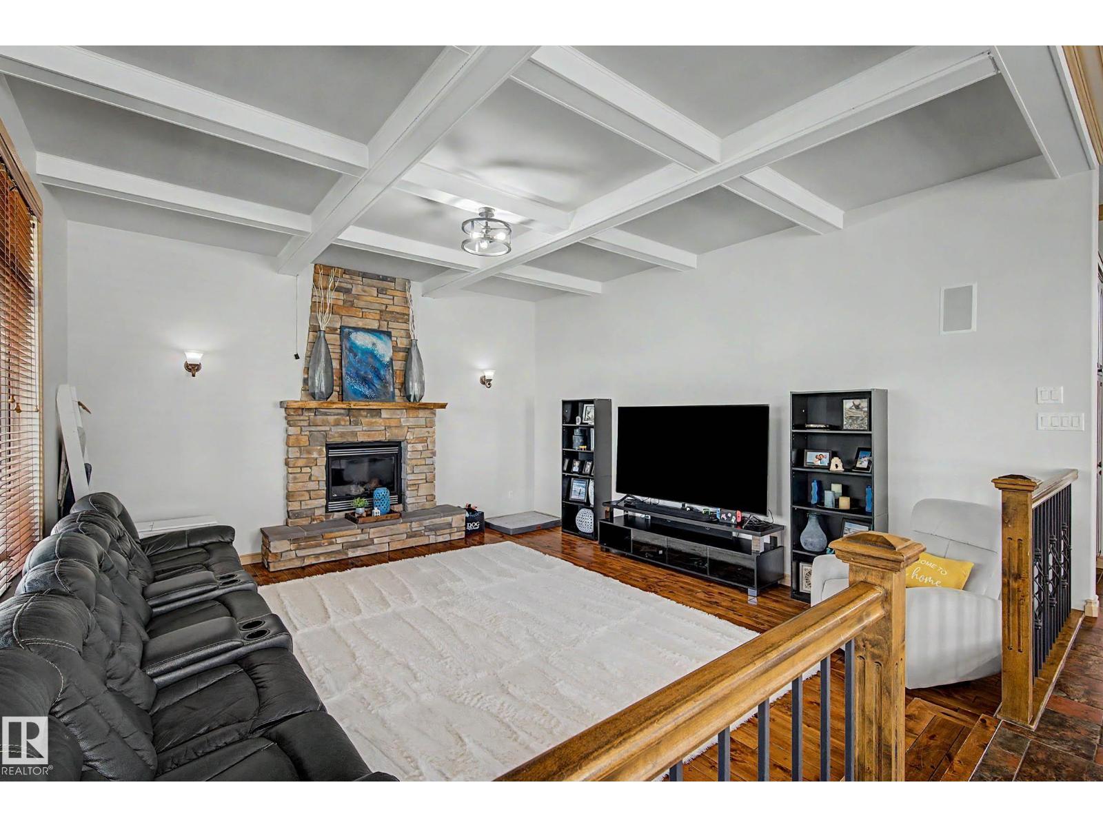 38 Longview Pt Property Photo 16