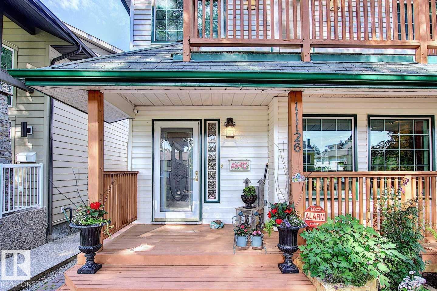 11126 52 St Nw Property Photo 4