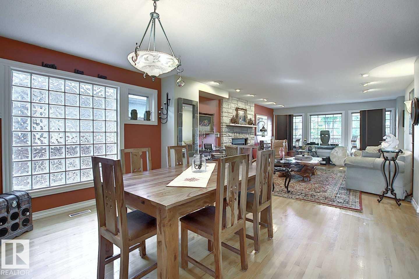11126 52 St Nw Property Photo 14