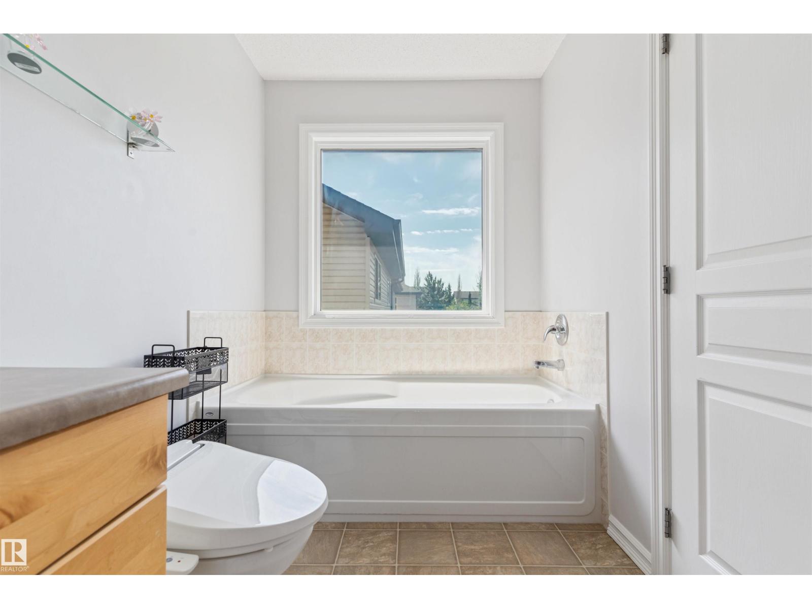 1075 Mckinney Gr Nw Property Photo 29