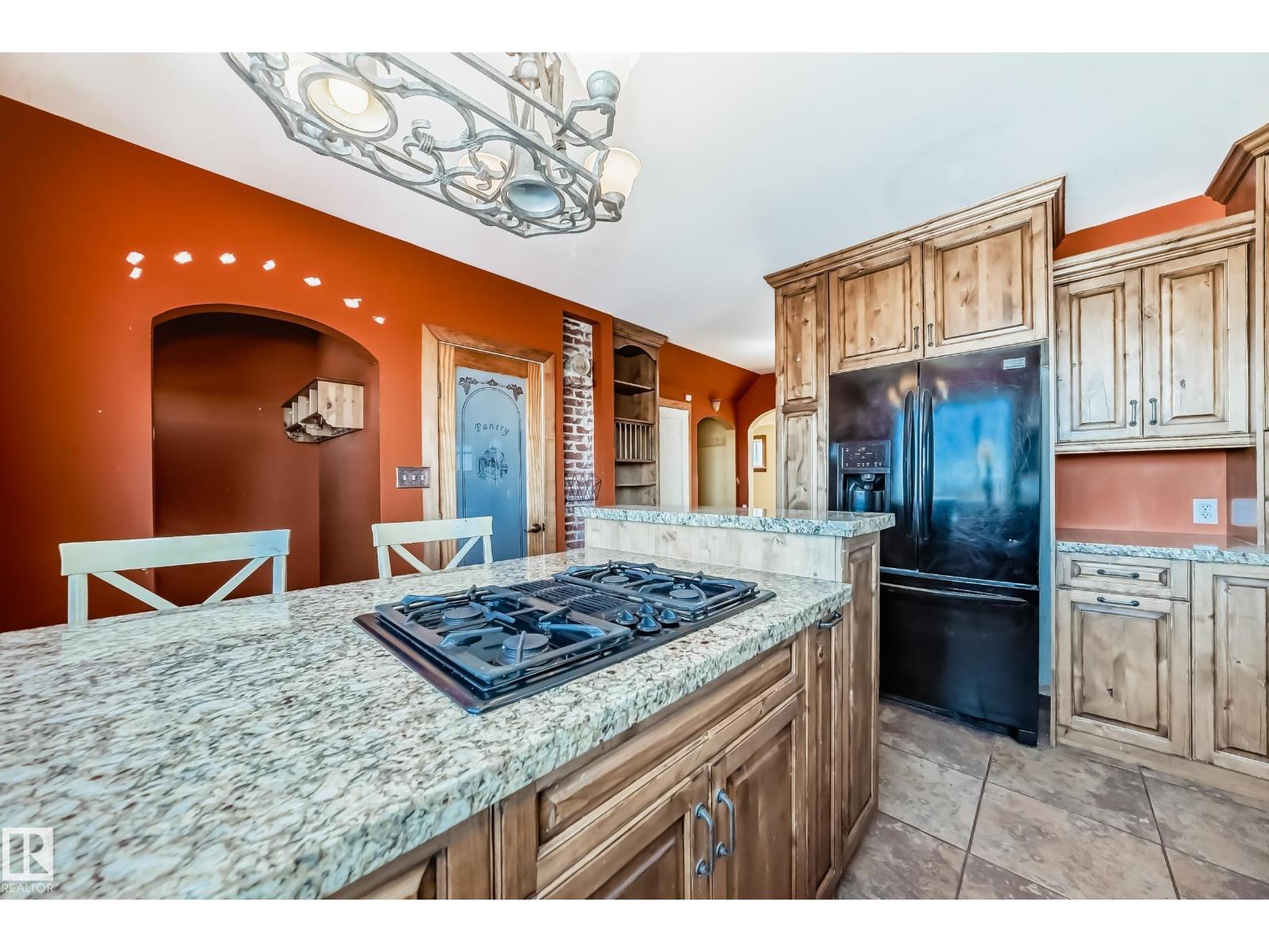 449 Jennifer Heil Wy Property Photo 7