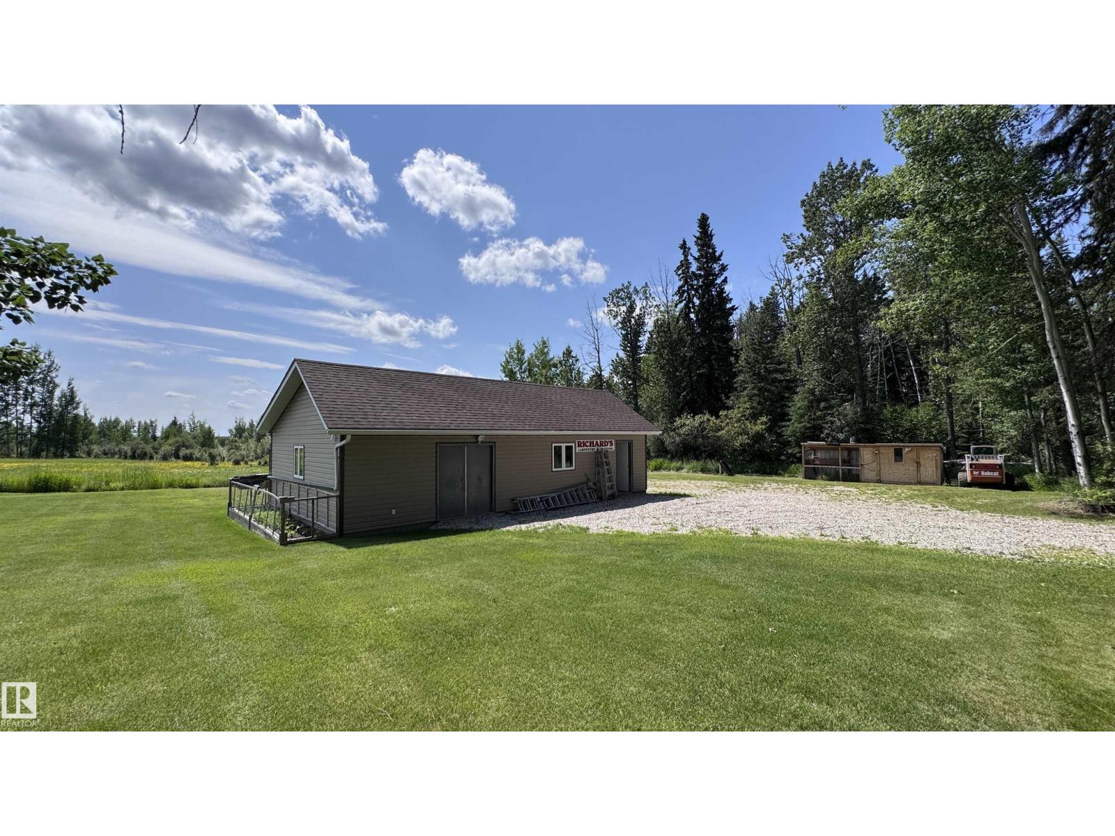 6663 15 Ave Property Photo 49