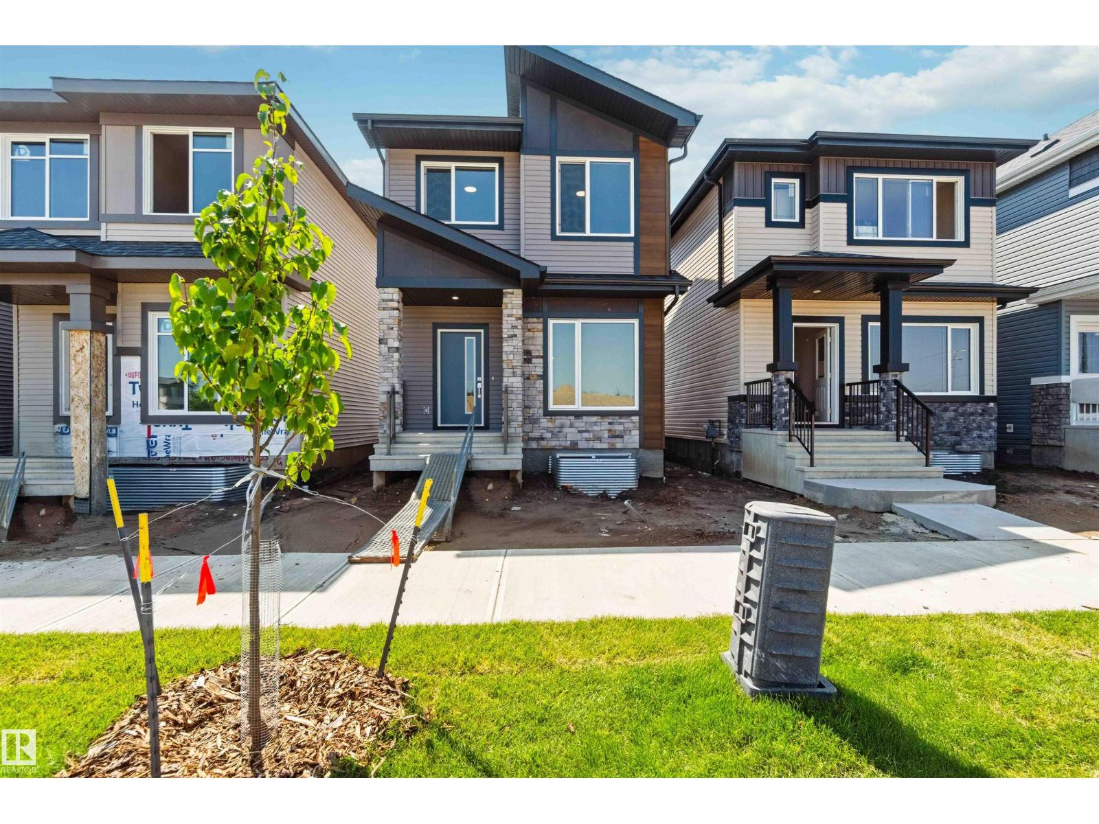 223 157 Av Ne Ne Property Photo 1