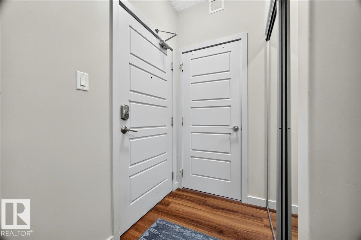 106 320 Ambleside Li Sw Sw Property Photo 9