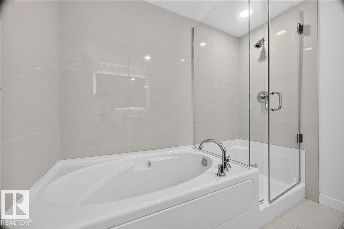 #605 9720 106 St Nw Property Photo 42