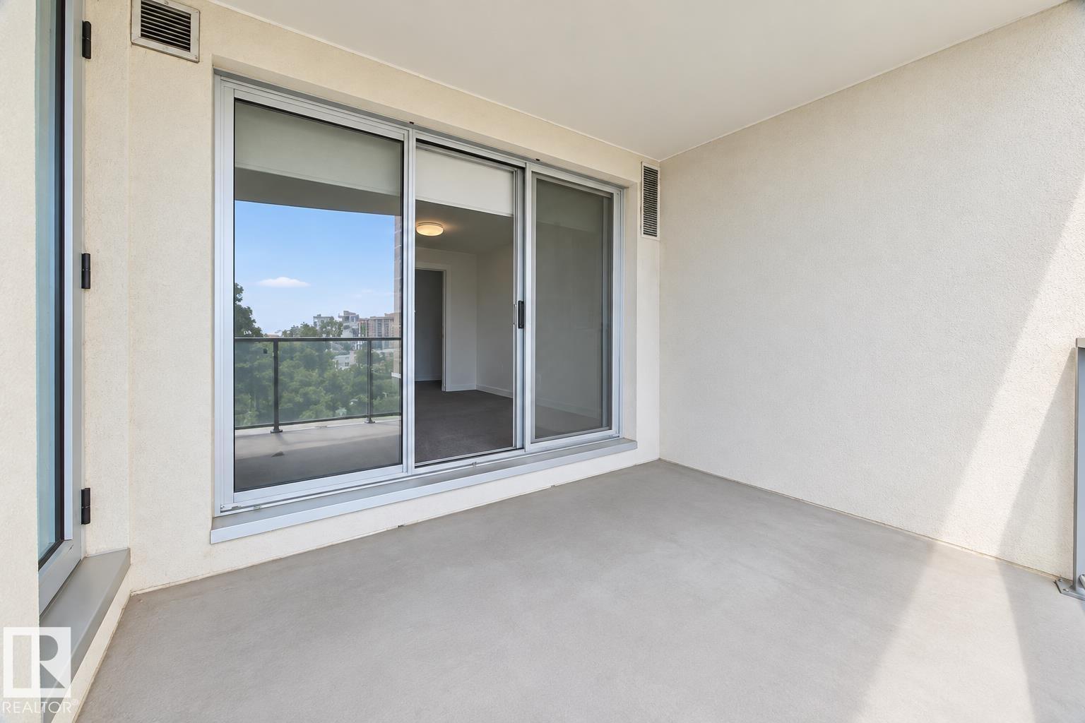 #605 9720 106 St Nw Property Photo 45