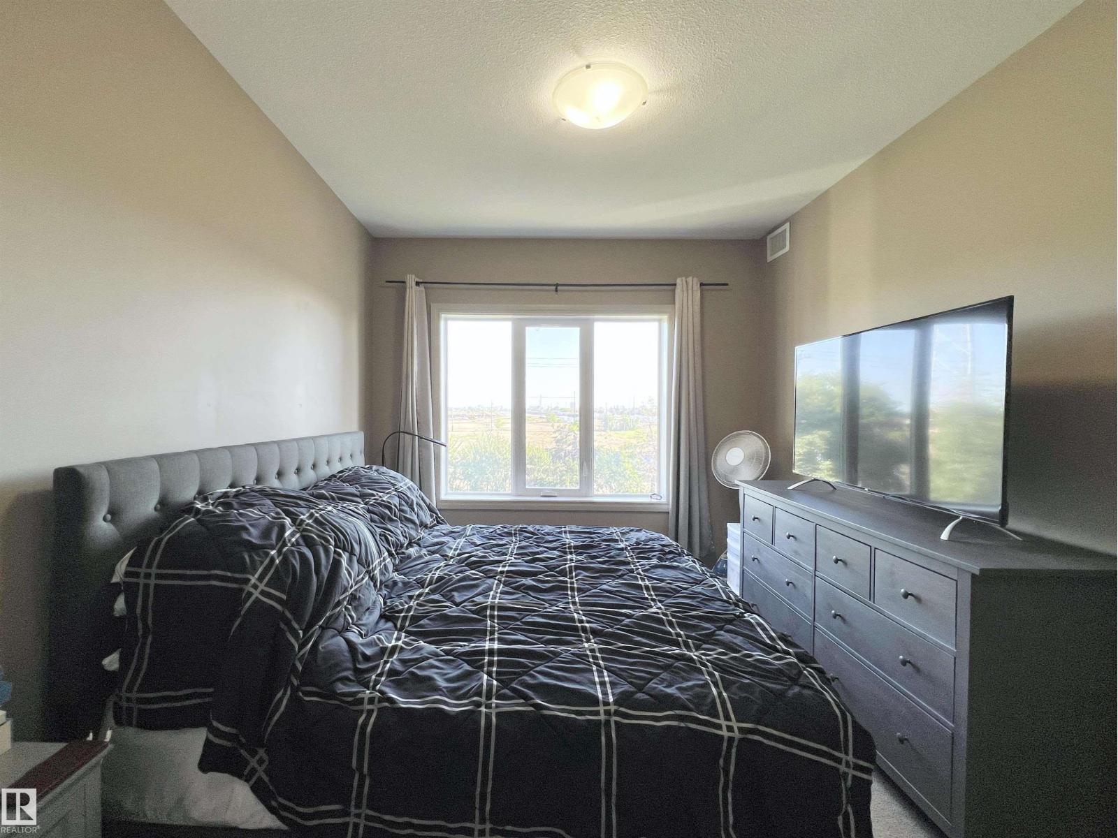 #349 10121 80 Av Nw Property Photo 14