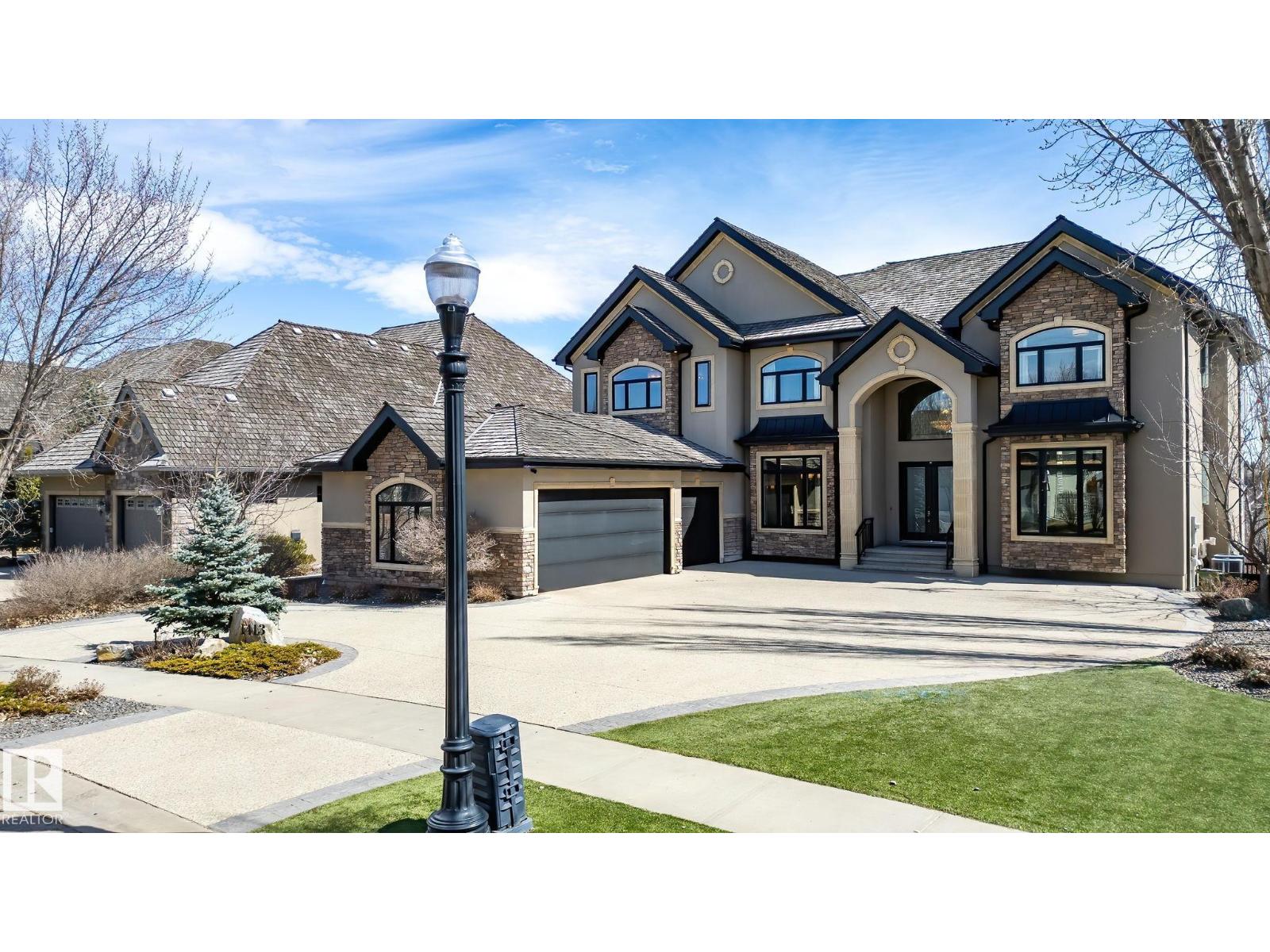 1413 WOODWARD CR NW