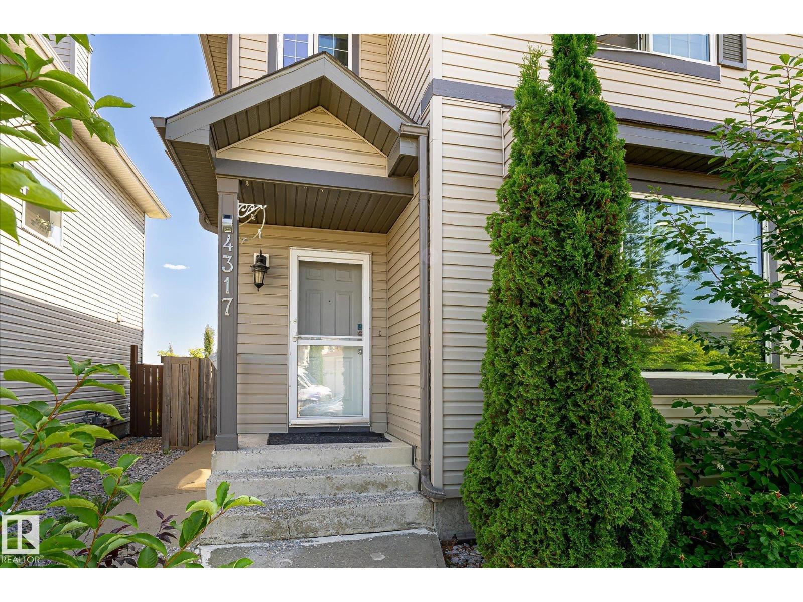 4317 152 Av Nw Property Photo 7