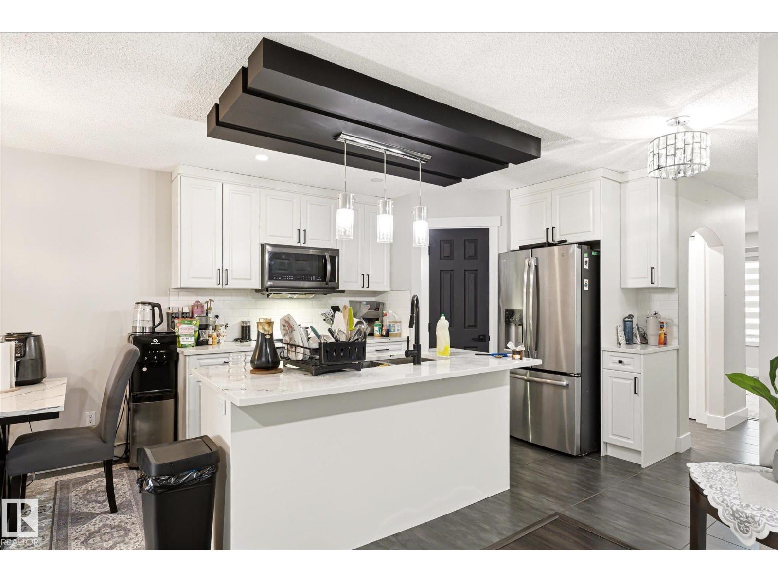 4317 152 Av Nw Property Photo 14