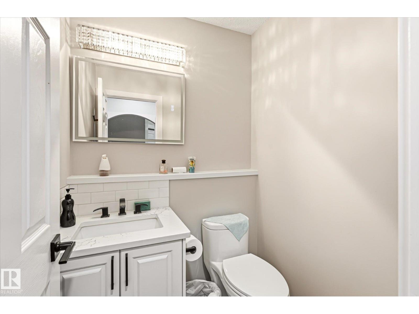 4317 152 Av Nw Property Photo 21