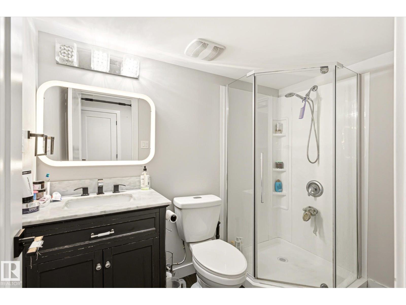 4317 152 Av Nw Property Photo 35