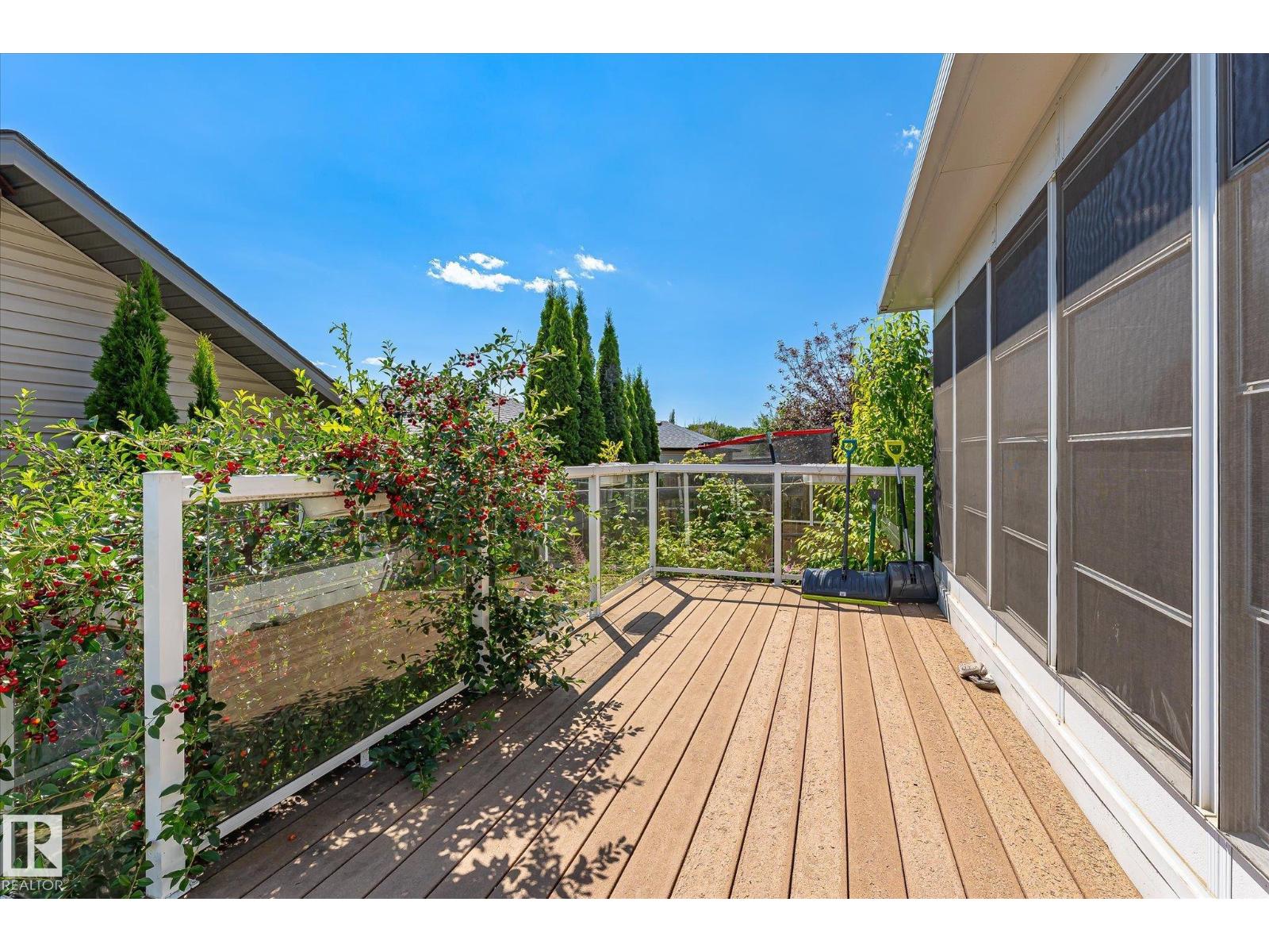 4317 152 Av Nw Property Photo 38