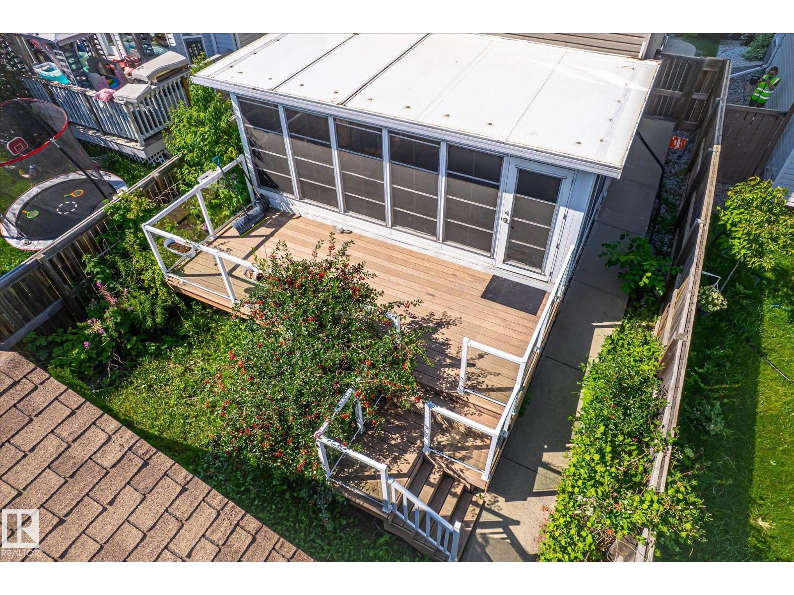 4317 152 Av Nw Property Photo 39
