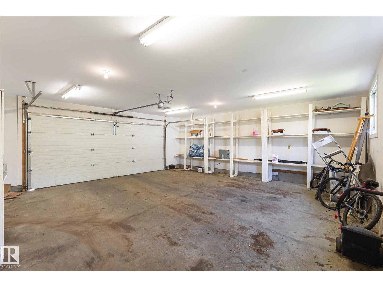 4317 152 Av Nw Property Photo 47