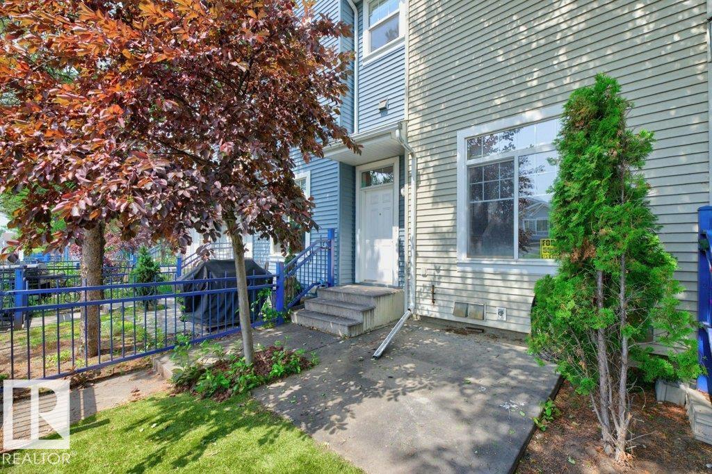 #7 8304 11 AV SW Property Photo 1
